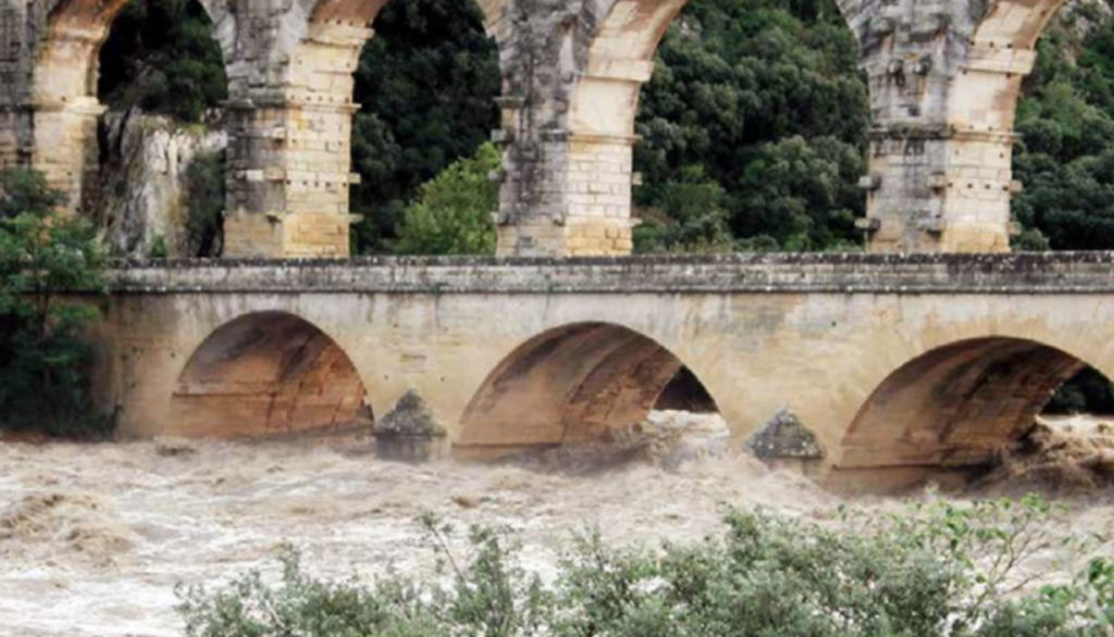 Le Pont du Gard 2002